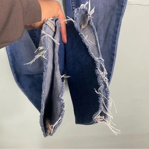 L’AGENCE Ruth High Rise Straight Leg in Cambridge Blue Women Sz 26 Raw Hem - Picture 10 of 11